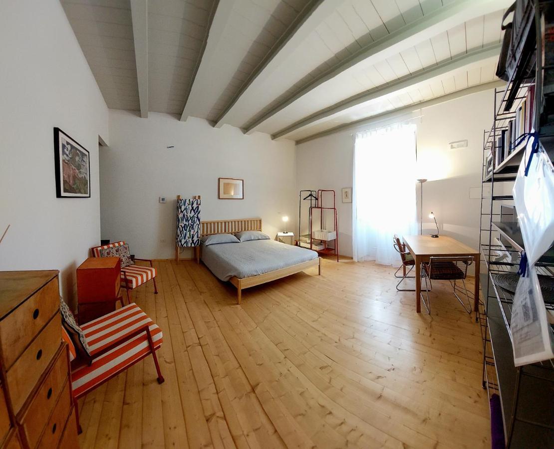 Guiscarda Turismo Apartment Бари Екстериор снимка